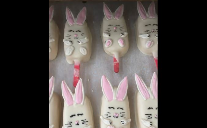 easter cakes