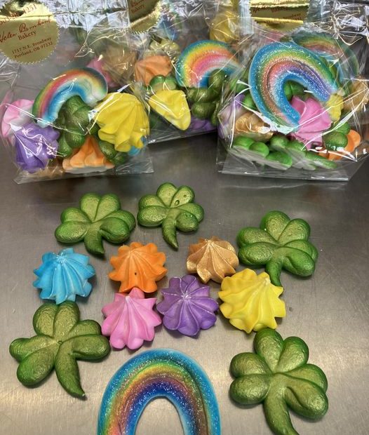 St. Patrick’s day meringue’s