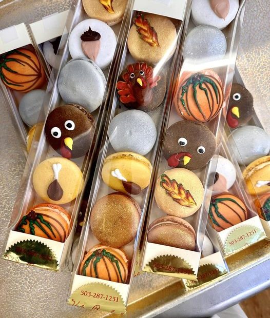 Thanksgiving macarons