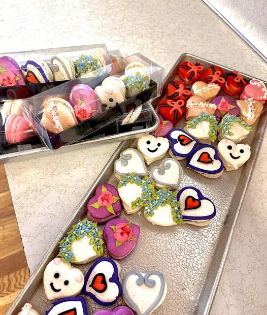 Valentines macarons