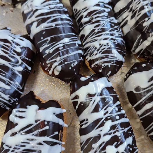 Eclairs