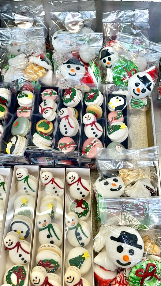 12 packs of Christmas meringues