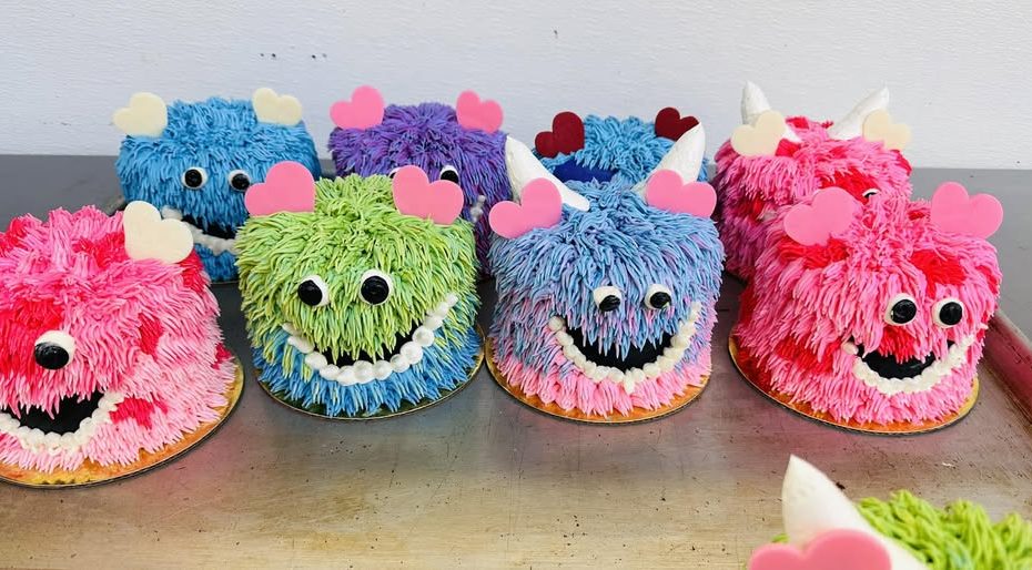 Lovely monsters cake